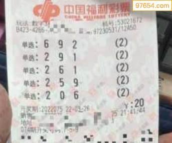  3D论坛中的金融可视化革命：高频交易决策的范式重构